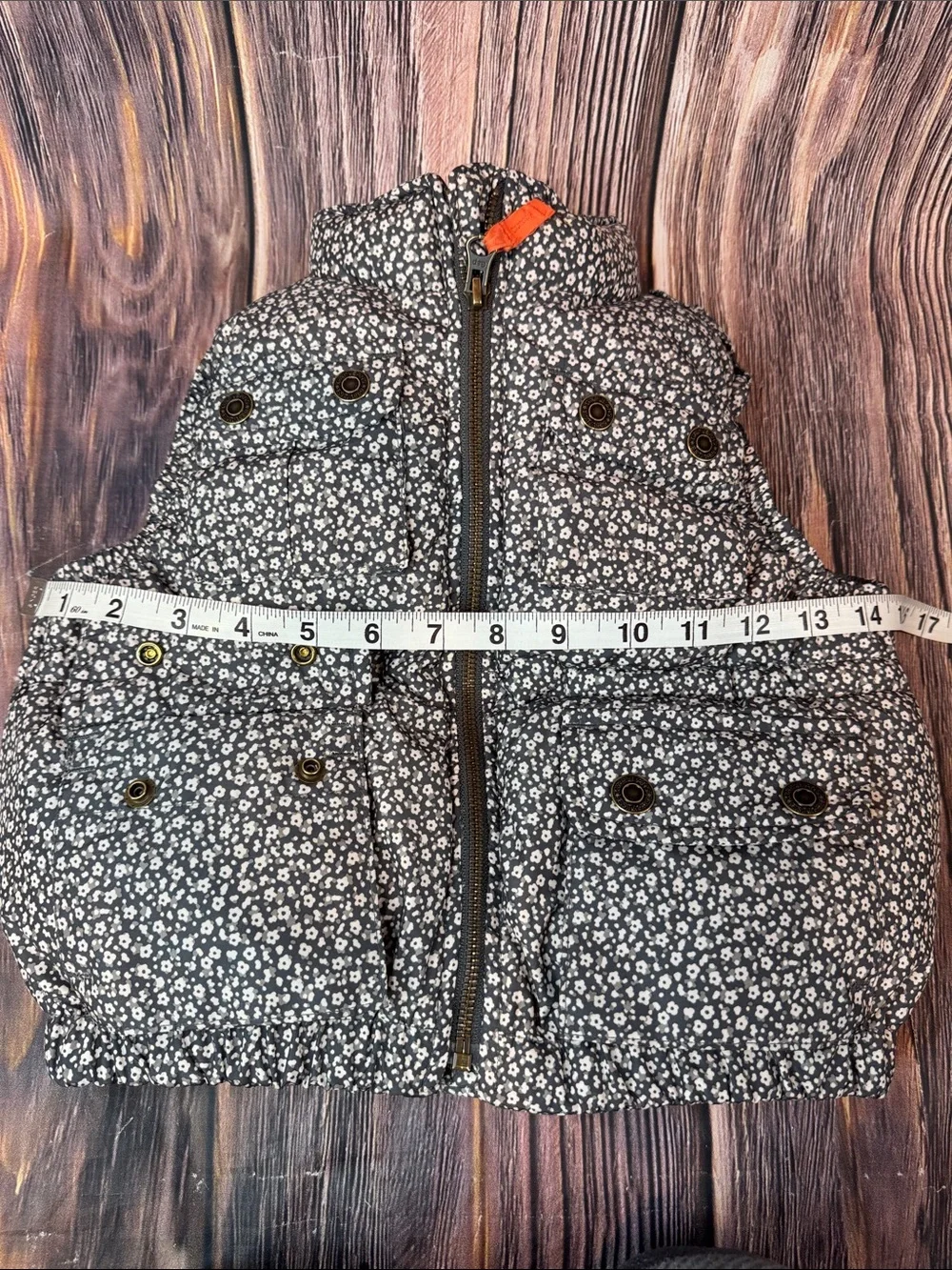 GAP Gray & White Floral Quilted Puffer Vest with Orange Zip Pull